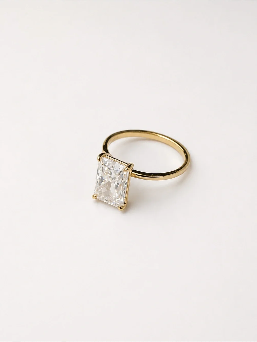 Radiant Emerald-Cut Solitaire Ring in Gold